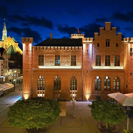 Horyzont Apartamenty- Ratuszowy- Stylowy Dla 6 Osob W Samym Sercu Starowki *